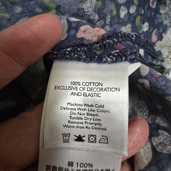 Eddie Bauer Women’s Small Short Sleeve V Neck Pullover Blouse Blue Floral 3641 - Picture 10 of 11